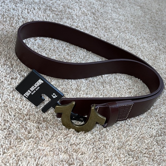 True Religion | Horseshoe Buckle Belt - Picture 7 of 8